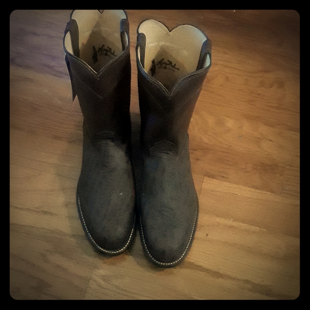 Larry Mahan Size 12 boots